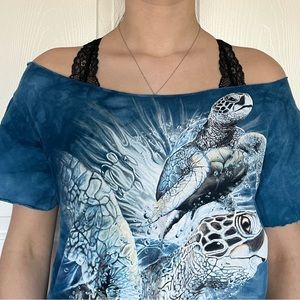 cut turtle shirt